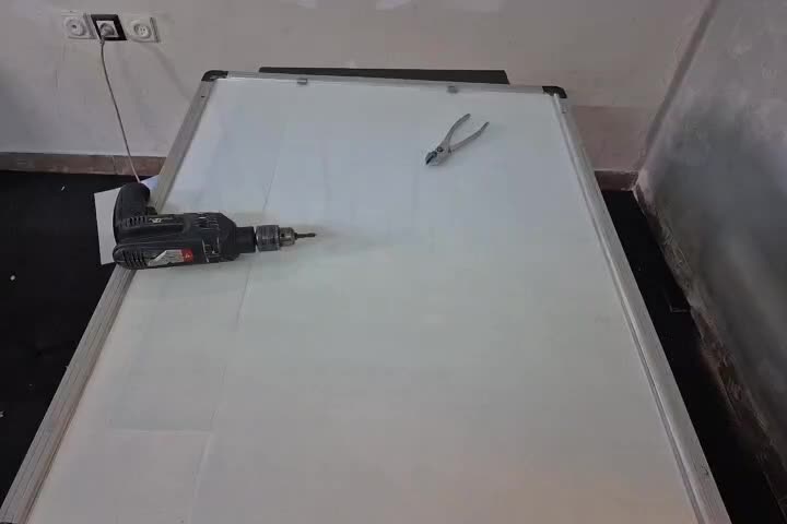 بازسازی و ساخت تخته وایت برد شیشهای|خدمات پیشه و مهارت|شیراز, شهرک گلستان|دیوار