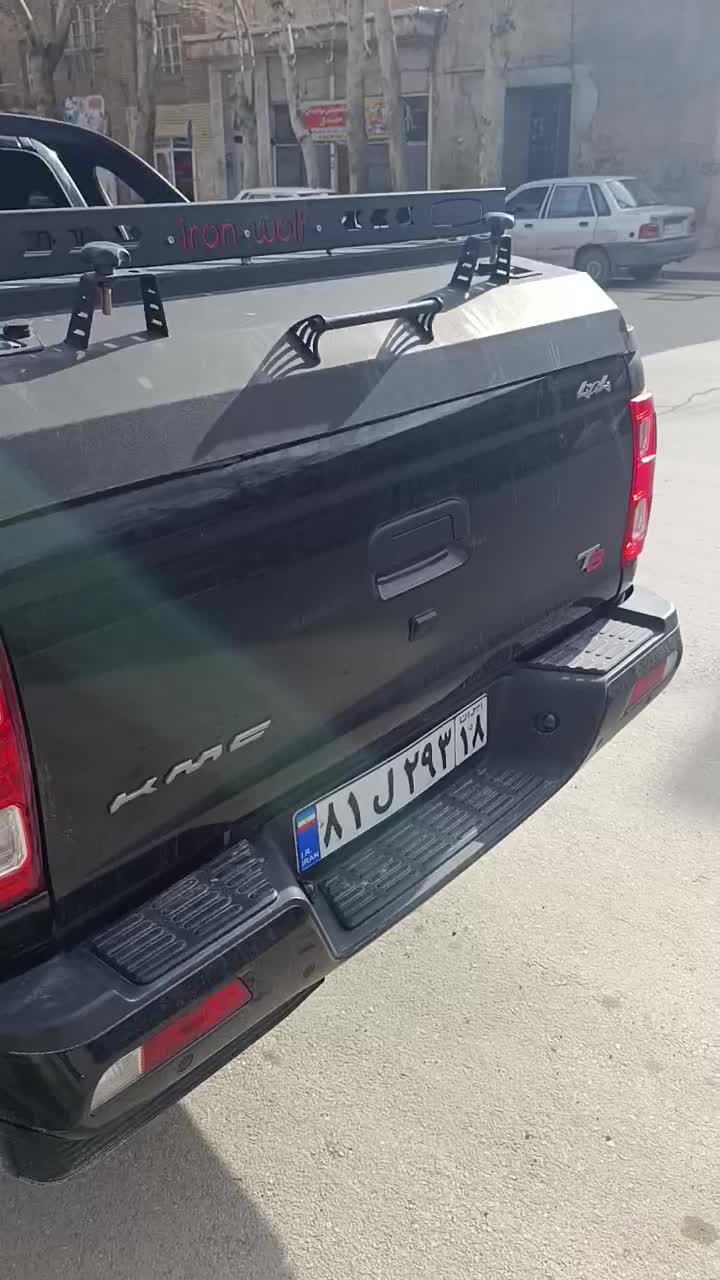 کی ام سی تی 8 مدل 1402|خودرو سواری و وانت|همدان, |دیوار