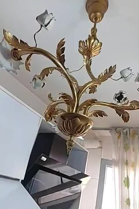 یک عدد لوستر سه شاخه|لوستر و چراغ آویز|تهران, ارامنه|دیوار