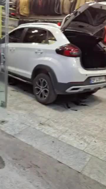 شیشه دودی طرح پاییزه با ضمانت t1000|خدمات موتور و ماشین|اصفهان, مارچین|دیوار