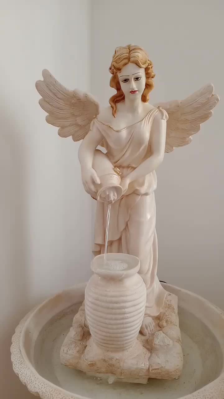 آبنما|مجسمه، تندیس، ماکت|دماوند, گیلاوند|دیوار