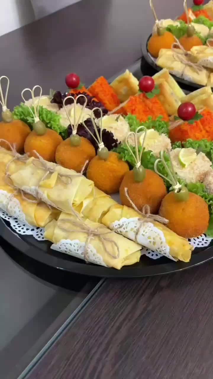 تهیه انواع فینگرفود وخوراک ومینی ساندویچ|خدمات پذیرایی، مراسم|تهران, فردوس|دیوار