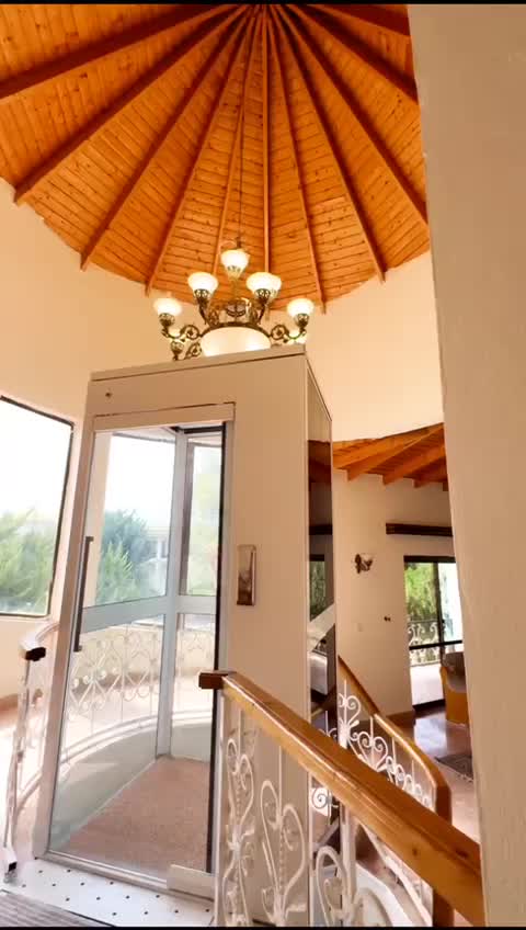 انواع آسانسور وبالابر های کششی و هیدرولیکی|خدمات پیشه و مهارت|بابلسر, |دیوار