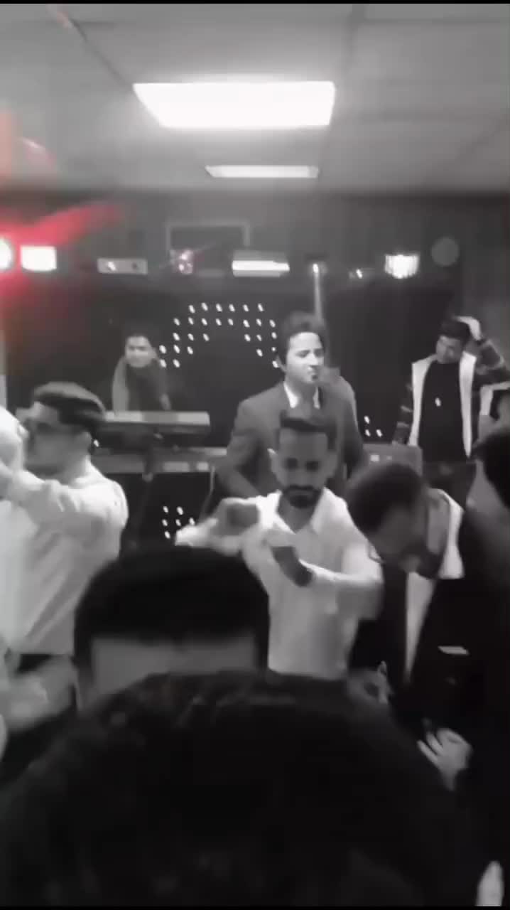 خواننده جهت مراسمات عروسی|خدمات پذیرایی، مراسم|اسلامشهر, شهرک احمدیه|دیوار