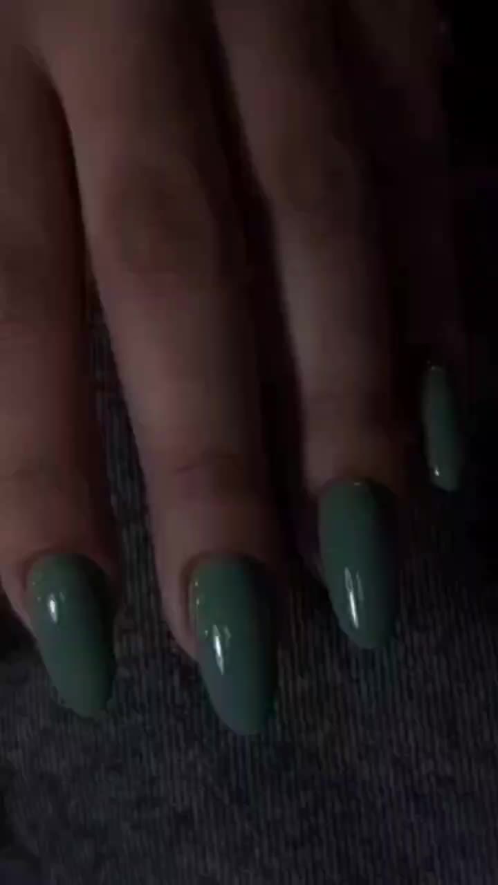 کاشت ناخن تخفیف ویژه پاییز|خدمات آرایشگری و زیبایی|کرمانشاه, |دیوار