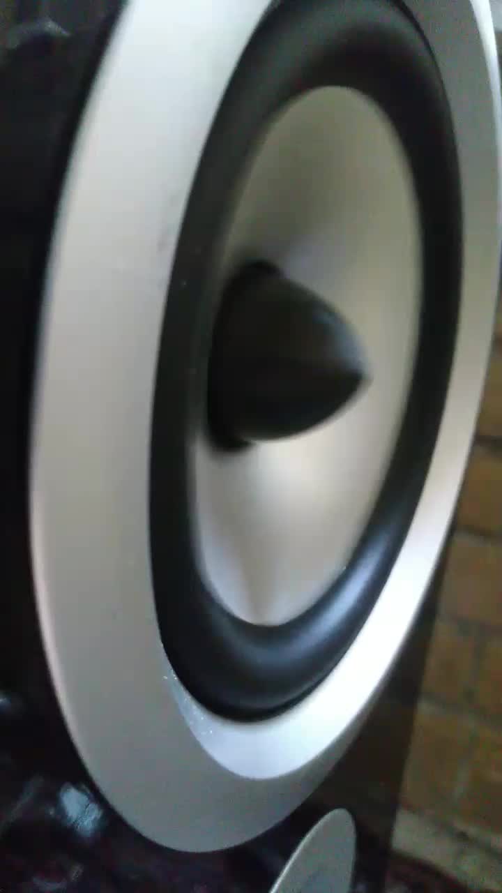 اسپیکر بزرگ برند مینگو پلمپ در حدآک|سیستم صوتی خانگی|سنندج, |دیوار