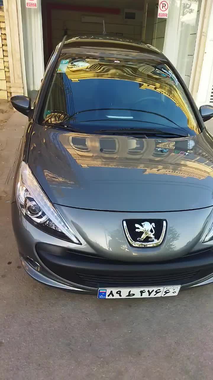 پژو 207 اتومات فول 1403 کارکرد 25هزار|خودرو سواری و وانت|کاشان, فاز ۲ ناجی آباد|دیوار