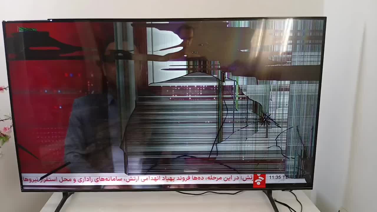 تلویزیون ۵۵اینج سامسونگ مدل بیو۸۰۰۰ شکسته|تلویزیون و پروژکتور|تهران, استاد معین|دیوار
