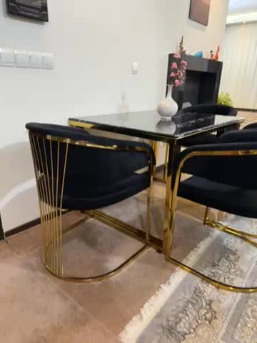 میز غذا خوری ۴نفر پایه فلز بدون خط خش|میز و صندلی غذاخوری|یزد, |دیوار