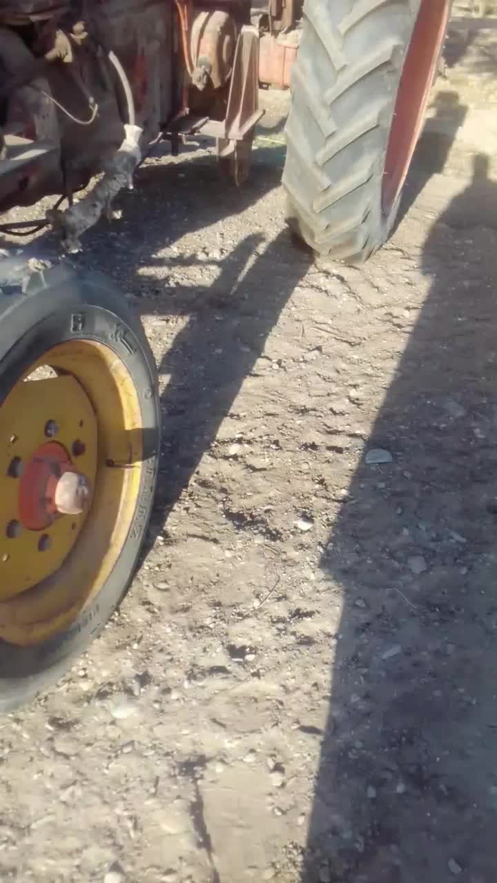 تراکتور رومانی|ماشین‌آلات صنعتی|ایرانشهر, |دیوار