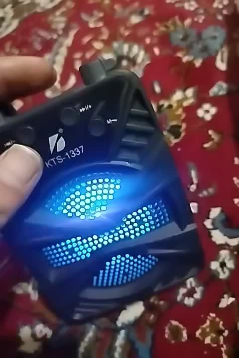 اسپیکر بلوتوث kts-1337|پخش‌کننده همراه|تهران, شهرک ولیعصر جنوبی|دیوار