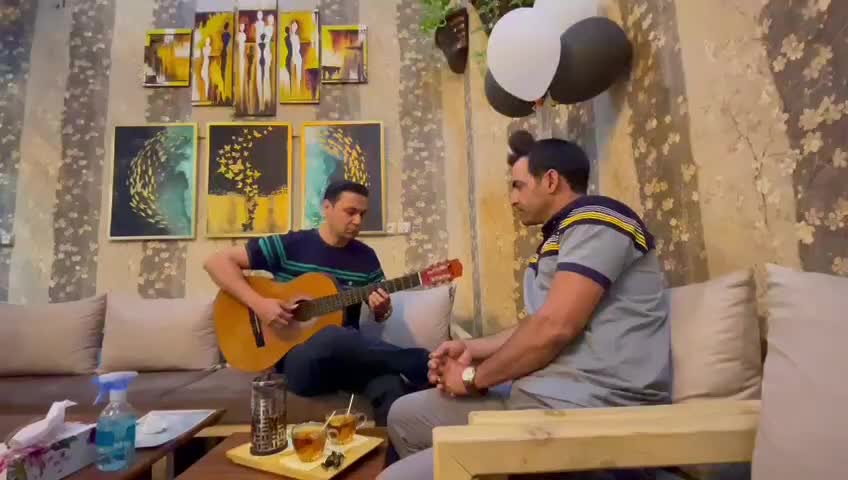 آموزش تخصصی گیتار و ویولن به صورت خصوصی|خدمات آموزشی|مشهد, شهید بهشتی|دیوار