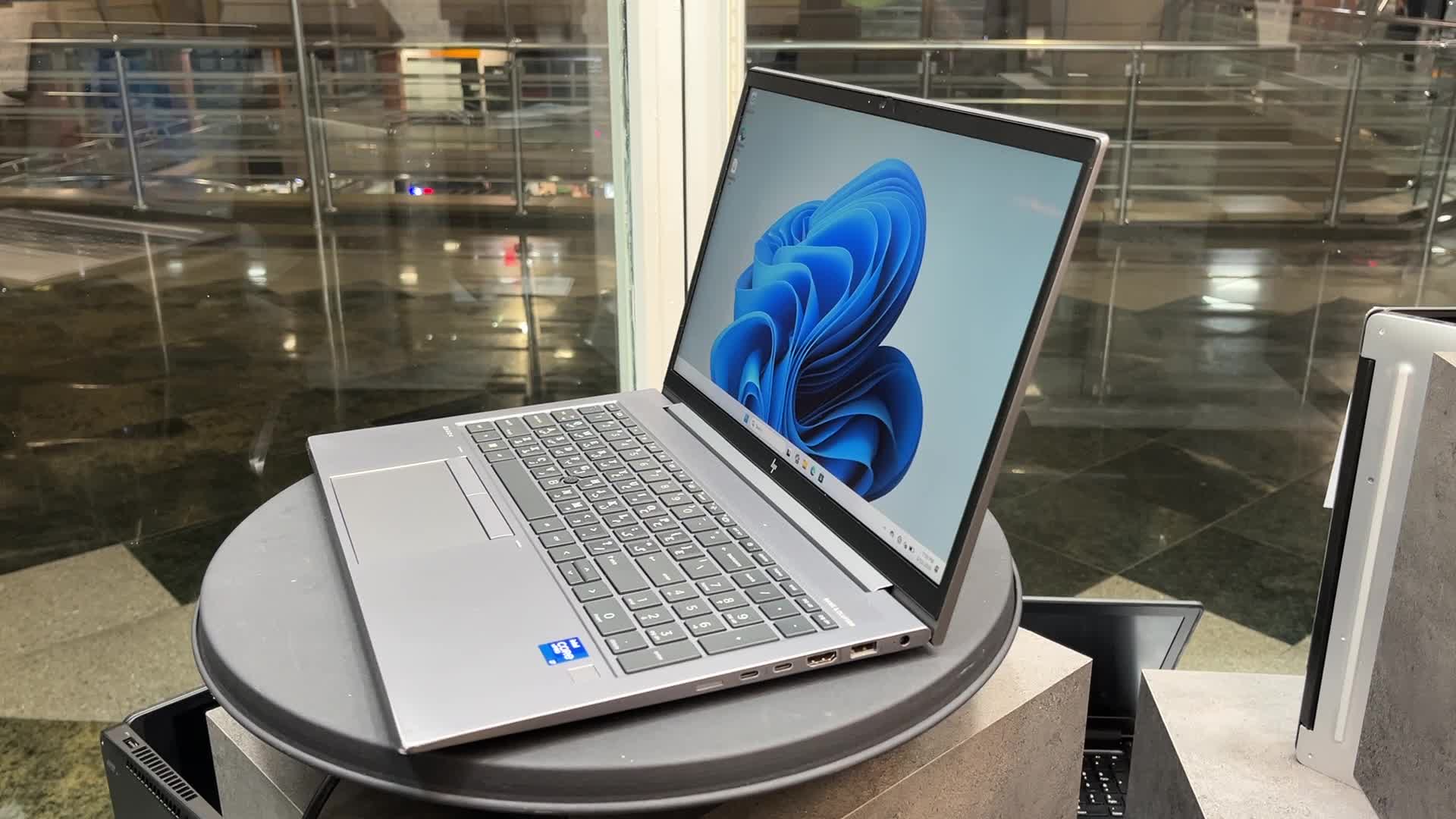لپ تاپ نسل۱۱ HP ZBook Firefly 15 G8لمسی|رایانه همراه|تهران, میدان ولیعصر|دیوار