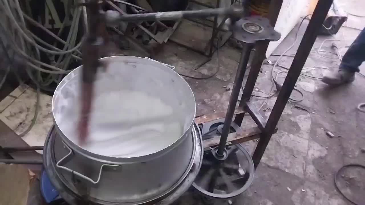 دستگاه کف زن ، و همزن بزرگ|ماشین‌آلات صنعتی|مشهد, شهید بهشتی|دیوار