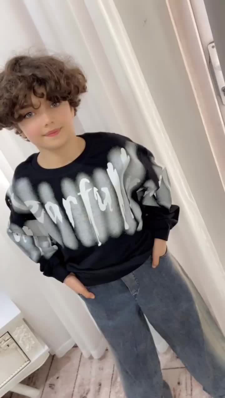 پوشاک|لباس|دهلران, |دیوار