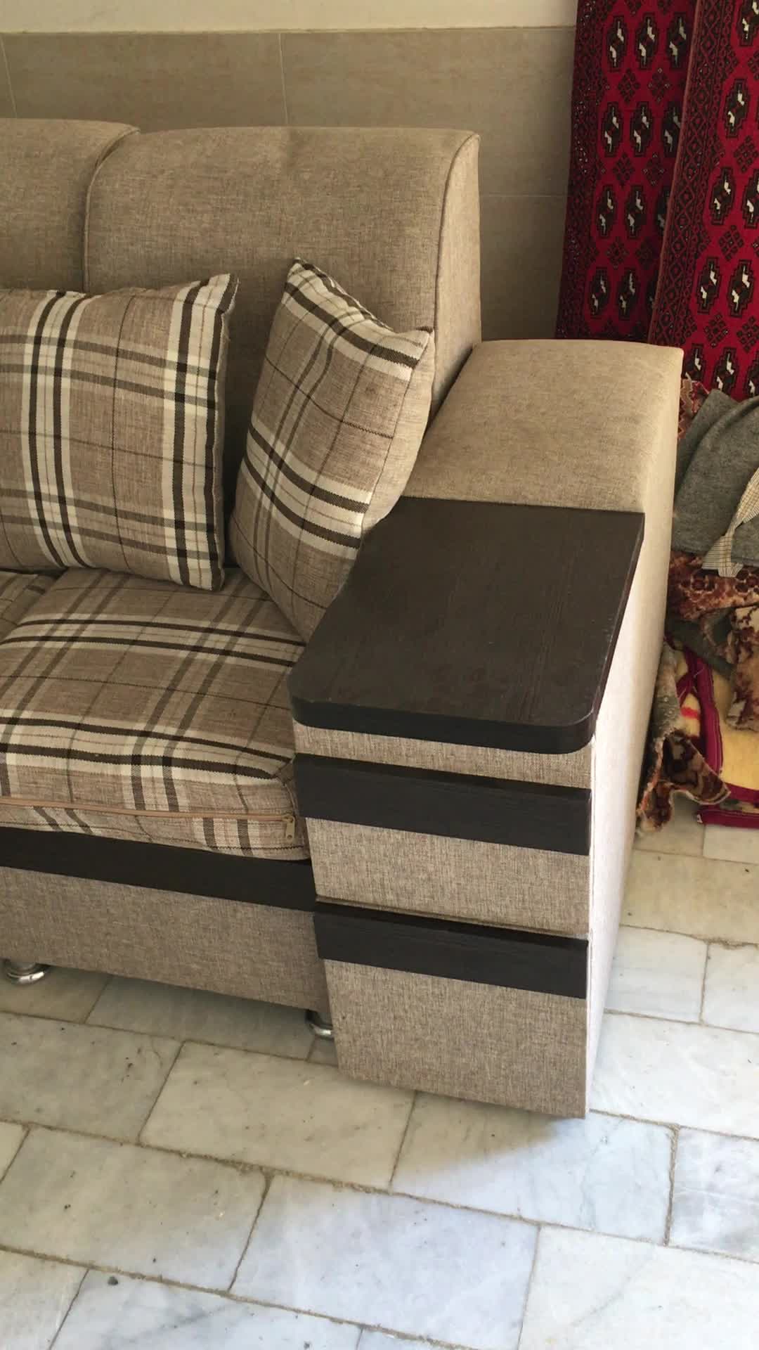 مبل راحتی و میز جلو مبلی|مبلمان خانگی و میز عسلی|شیروان (خراسان), |دیوار