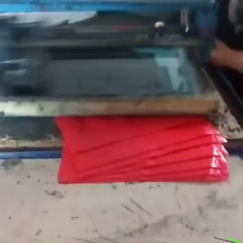 دستگاه چاپ سیلک رومیزی|ماشین‌آلات صنعتی|تبریز, |دیوار