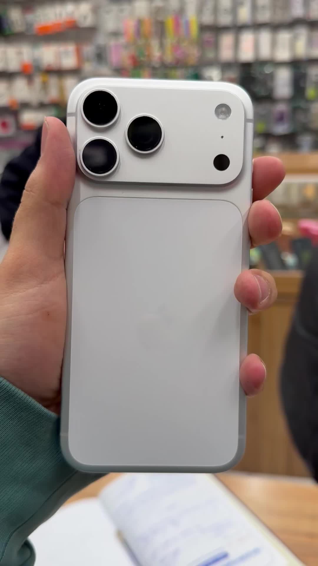 iPhone 17 Pro Max اقساطی|موبایل|مشهد, نیروی هوایی|دیوار