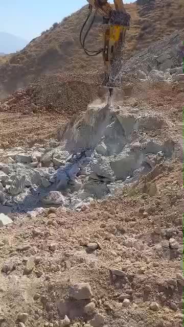 پیکور چکش بیل مکانیکی فروشی در حد صفر|ماشینآلات صنعتی|فشاپویه, |دیوار