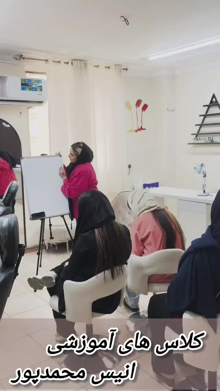 تا عید زمان کمی داری الان آموزش ببین کسب درآمد کن|خدمات آموزشی|اهواز, گلستان|دیوار