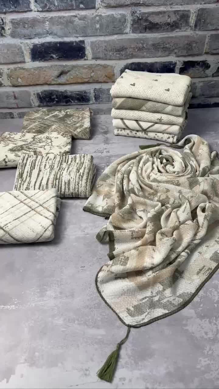 روسری  پلیسه برشکا در 12 طرح جذاب|لباس|اندیمشک, |دیوار