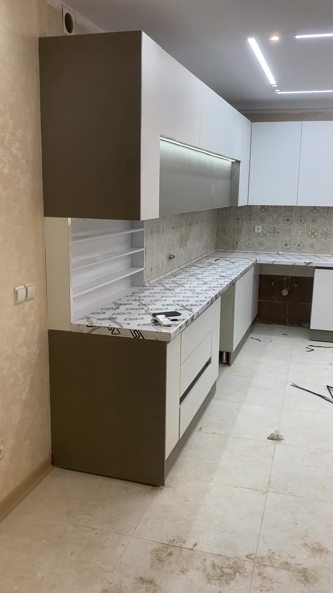 کابینت کمد دیواری دکور تخت خواب TVدر اقساط بلندمدت|جاکفشی، کمد، دراور|یزد, |دیوار