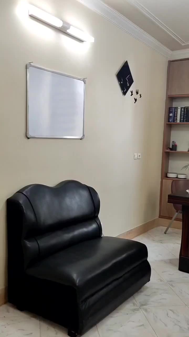 اجاره ساعتی ، روزانه و ماهانه دفتر کار|اجارهٔ کوتاهمدت دفتر کار و فضای آموزشی|اصفهان, رزمندگان|دیوار