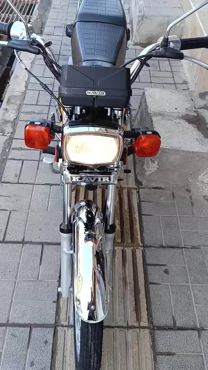 کویر۱۴۰۰مدارک کامل یکسال بیمه کارت سوخت100فابریک|موتورسیکلت|قم, شهرک امام حسین|دیوار