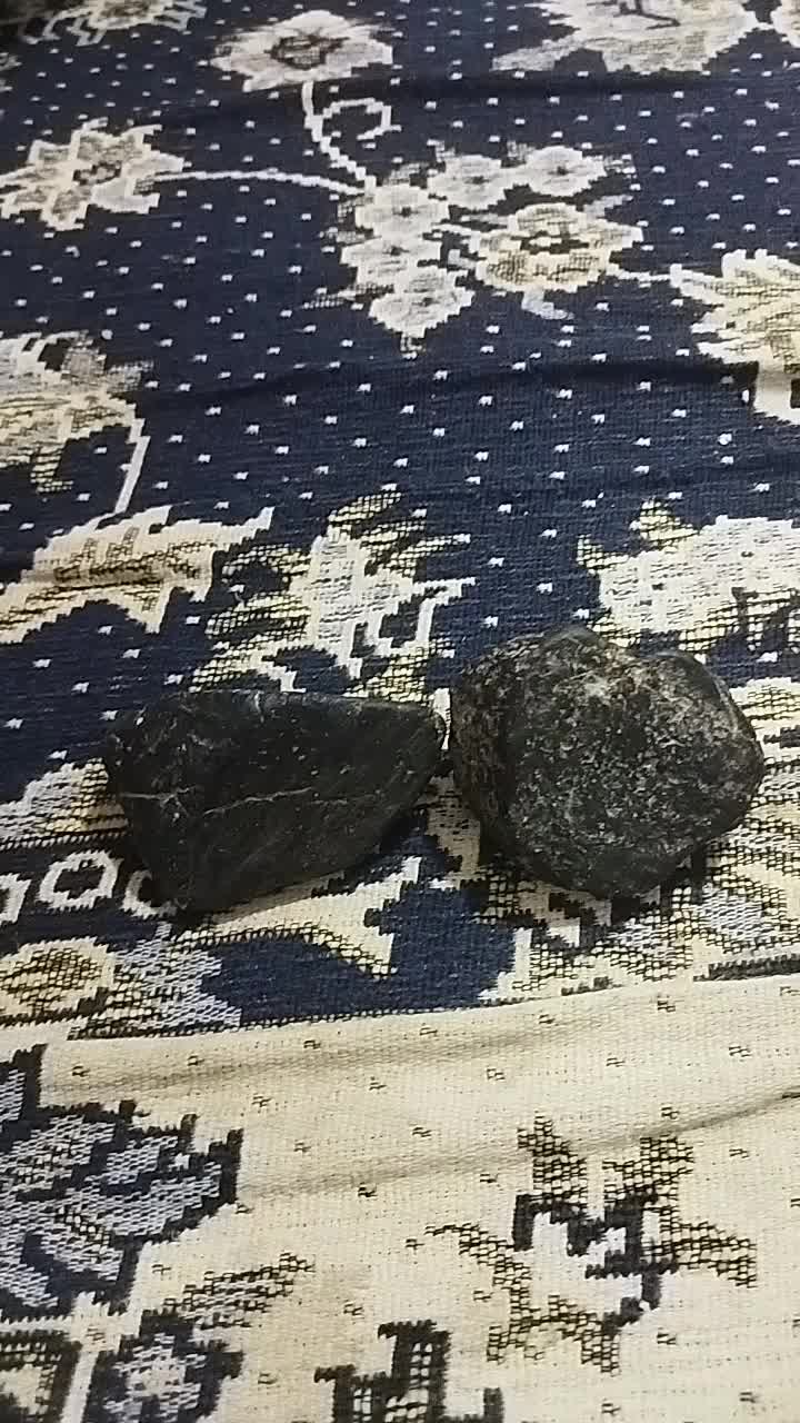 سنگ قیمتی|کلکسیون اشیاء عتیقه|کرباسک, |دیوار