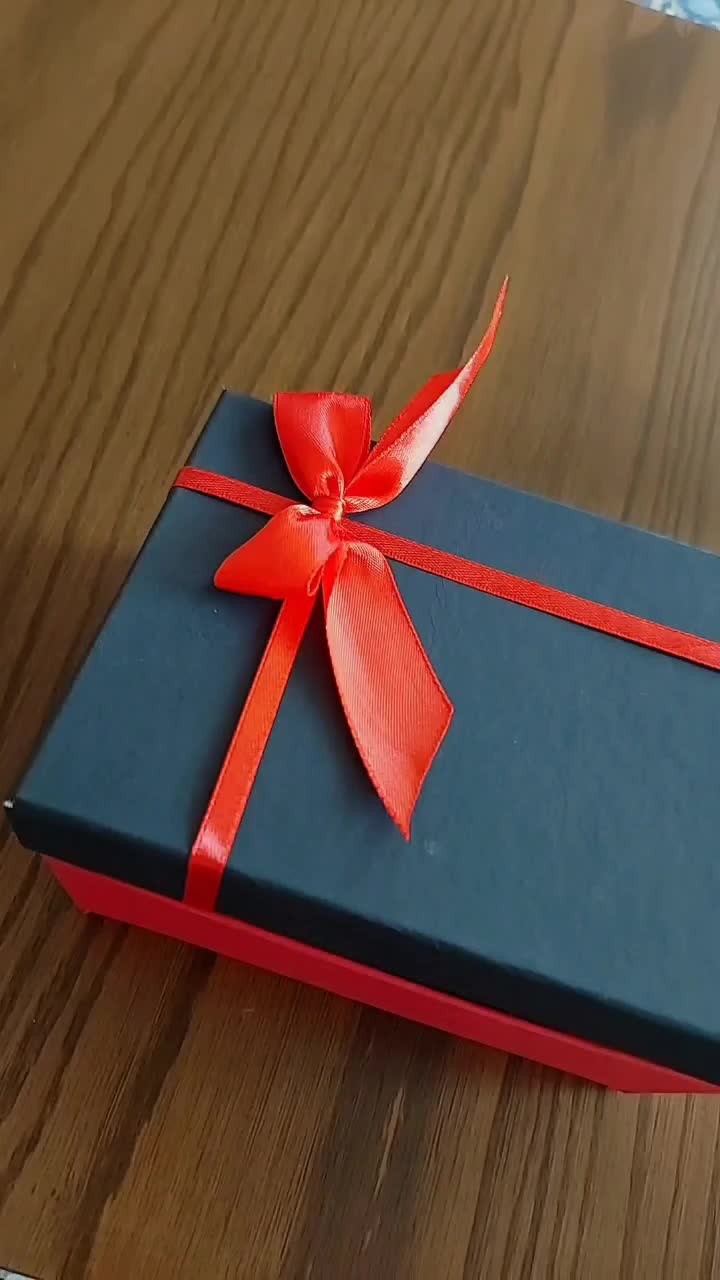 گل روبانی|گل مصنوعی|بروجرد, |دیوار