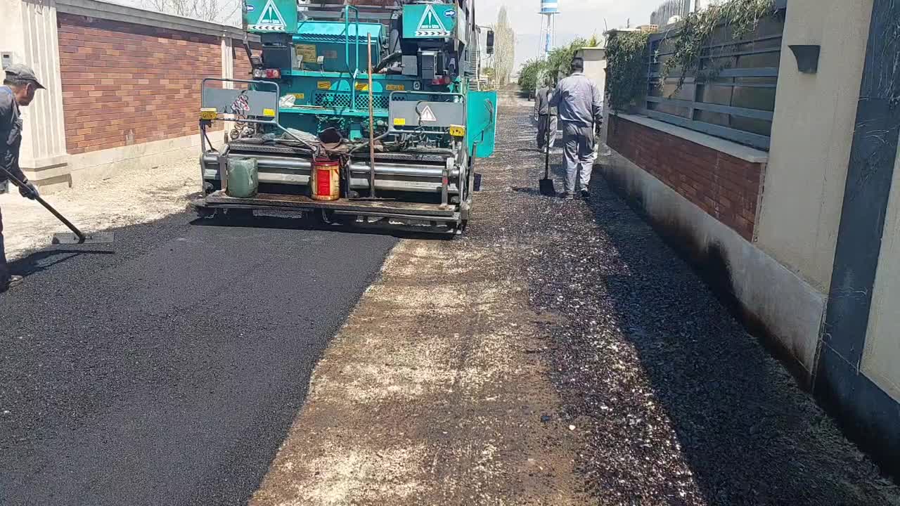 آسفالت تراشه اسفالت زیرسازی جدول ایزوگام|خدمات پیشه و مهارت|کرج, میدان میوه و تره بار مرکزی|دیوار