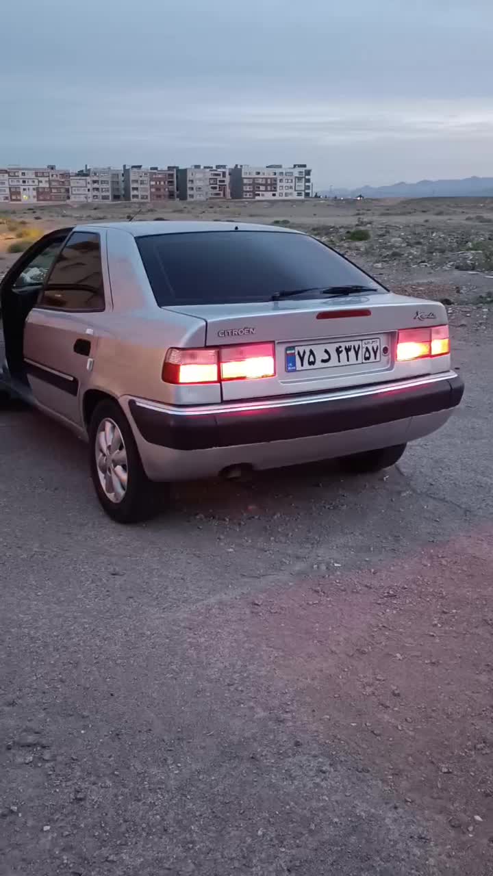 زانتیا 2000|خودرو سواری و وانت|دلیجان, |دیوار