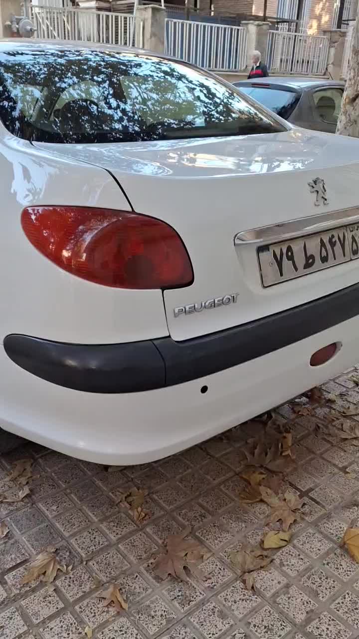 پژو۲۰۶ صندوقدار ۹۲ V8نقد و اقساط|خودرو سواری و وانت|کرج, حسینآباد|دیوار