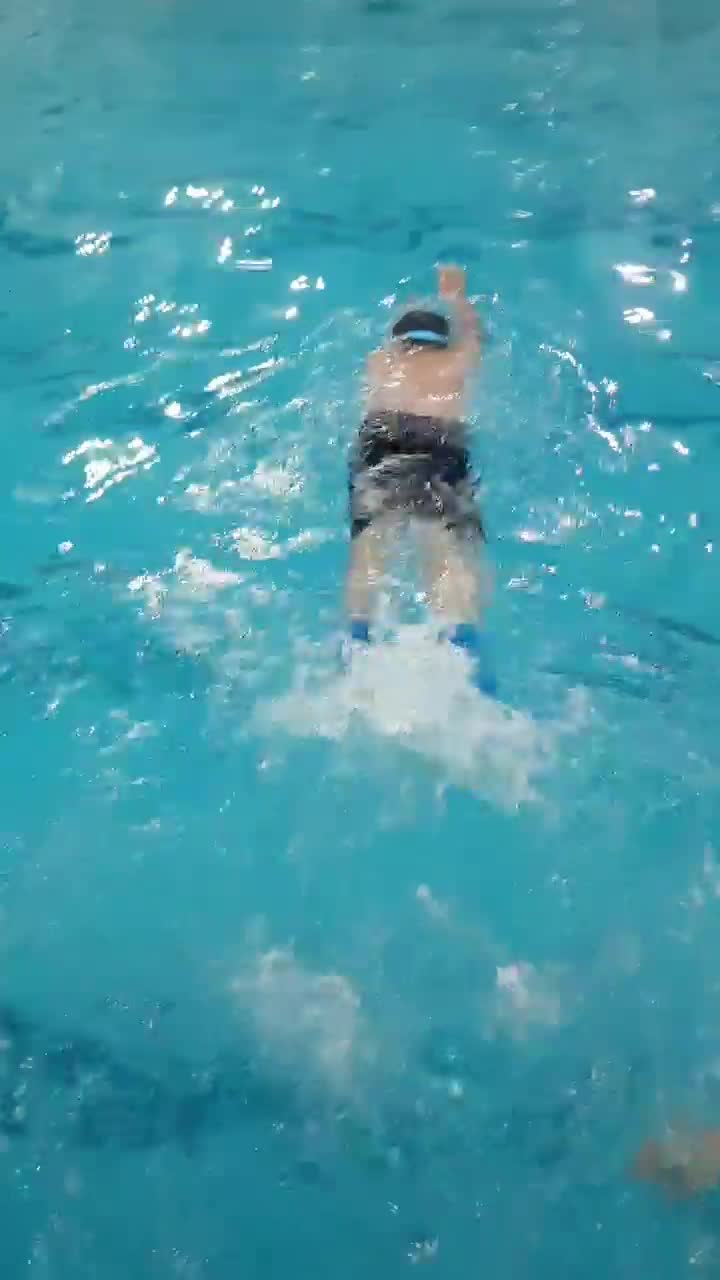 مربی شنا و نجات غریق اموزش تمام سطوح|خدمات آموزشی|مشهد, جنت|دیوار