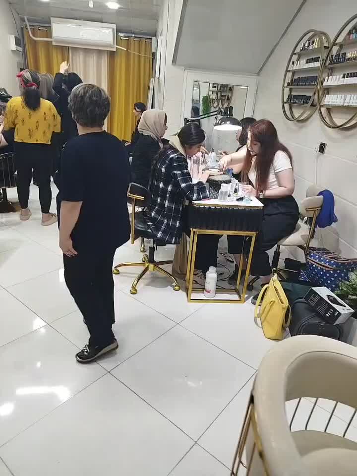 تخفیف 50٪ درصدی خدمات و آموزش|خدمات آرایشگری و زیبایی|اهواز, کیانشهر|دیوار