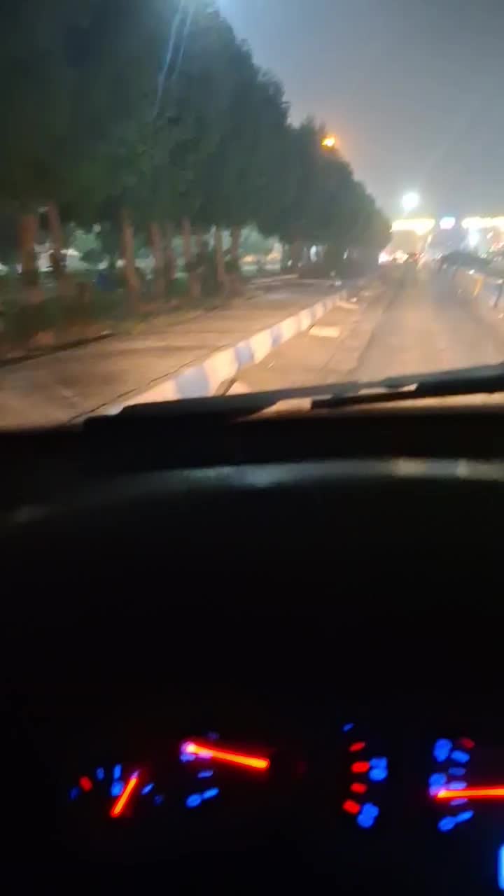 مسافر دربستی شیراز میخوام با سمند مدل بالا vip|خدمات حمل و نقل|بهبهان, |دیوار