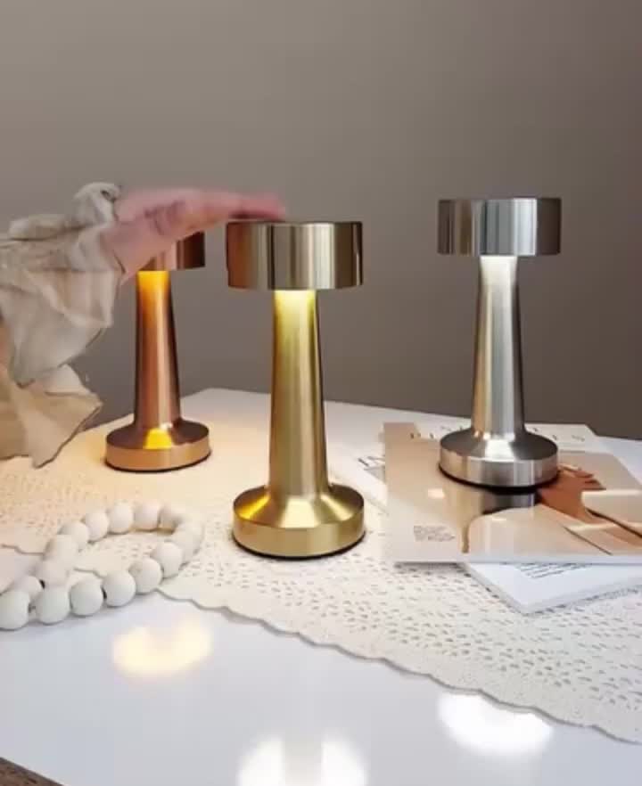 اباژور لمسی.اباژور رومیزی.چراغ خواب لمسی شارژی|چراغ خواب و آباژور|تهران, تهرانپارس غربی|دیوار