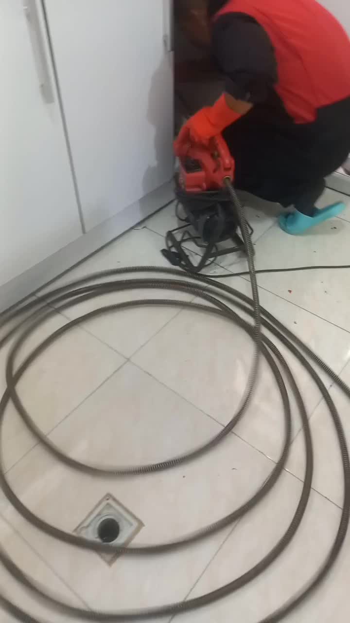 چاه باز کن و فنر زنی کل شرق بازکردن فاضلاب فنرزدن|خدمات پیشه و مهارت|تهران, تهرانپارس غربی|دیوار