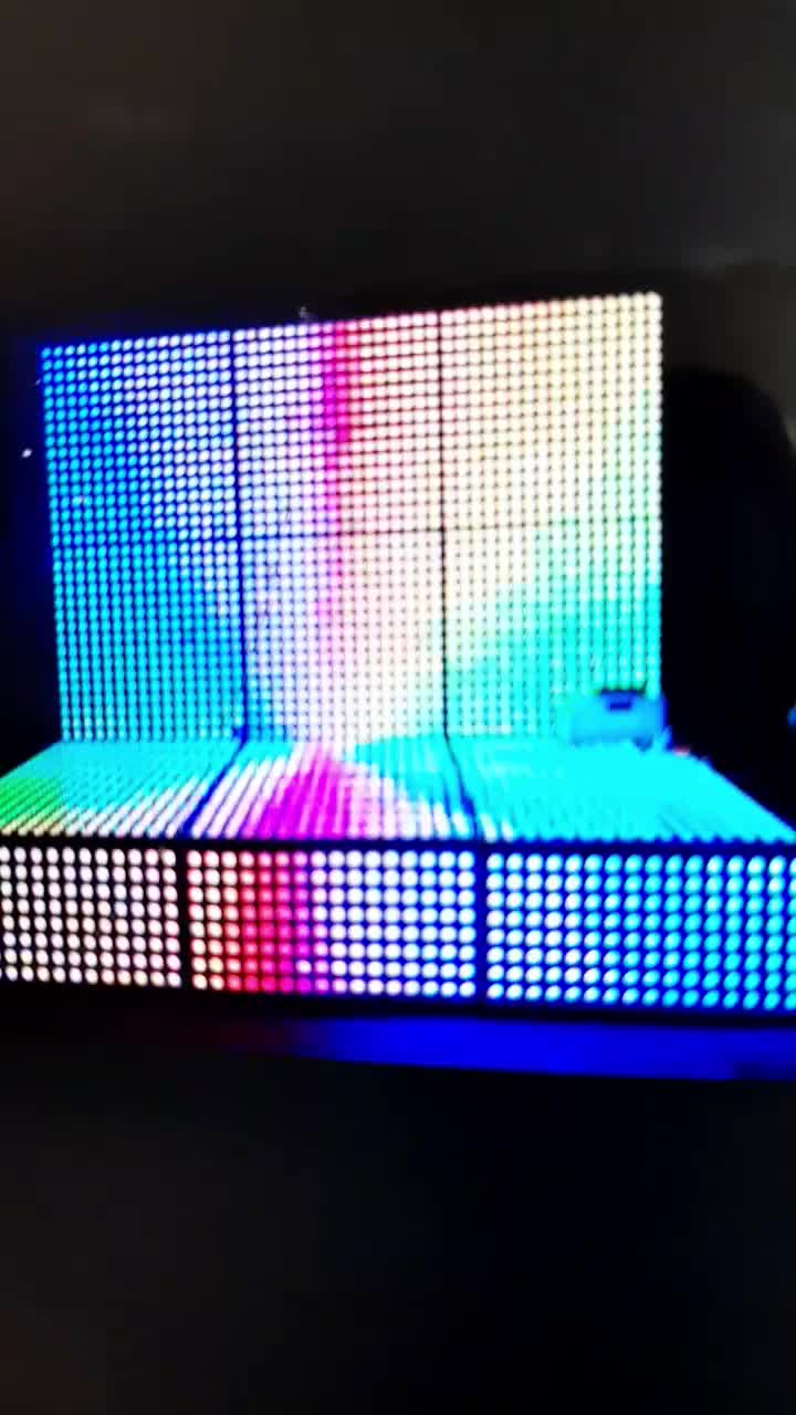 دو عدد دستگاه استیج عروسی شیشه ای وپیکسلی کاملا نو|خدمات پذیرایی، مراسم|قوچان, |دیوار