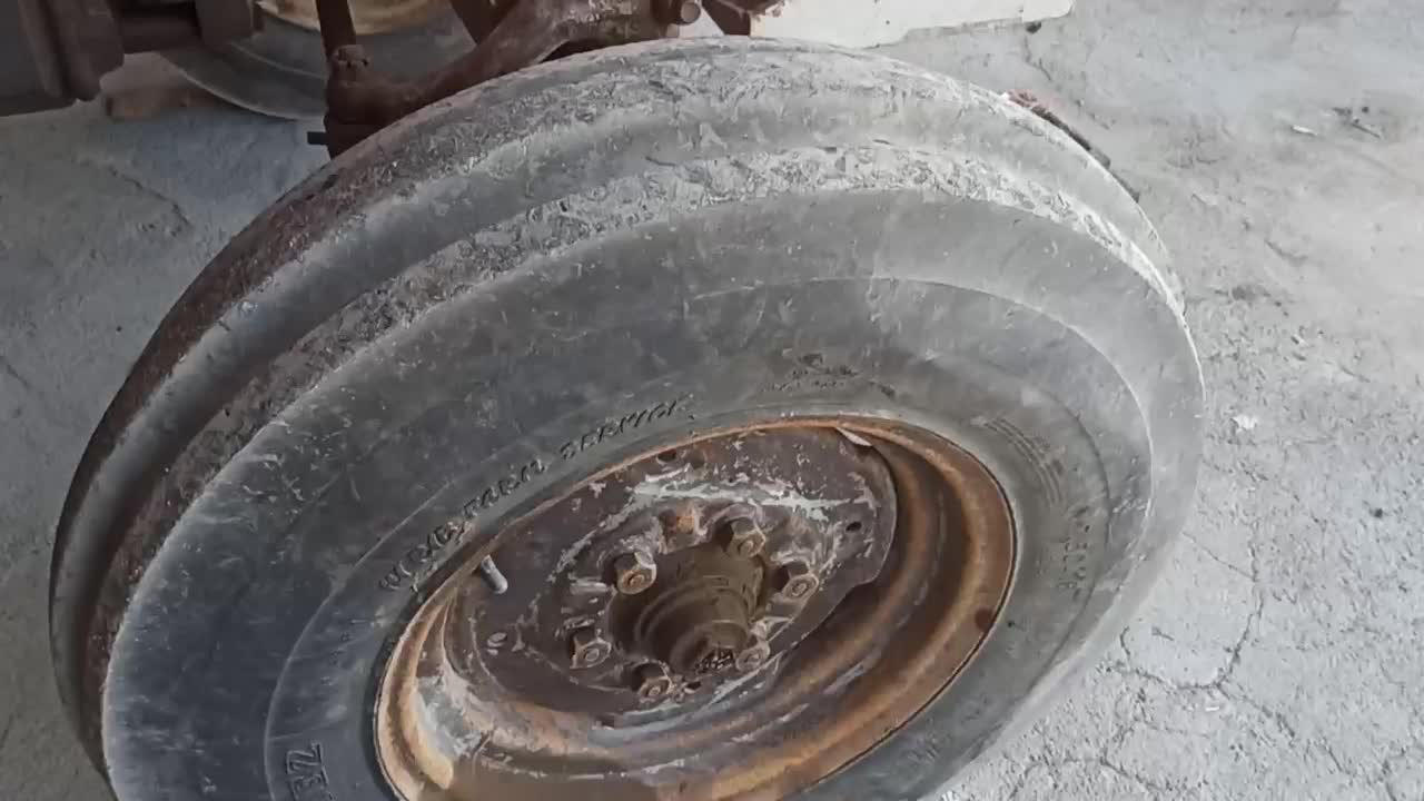 تراکتور 285 تک وادوات .تانکر اب|خودرو سنگین|پیر بکران, |دیوار