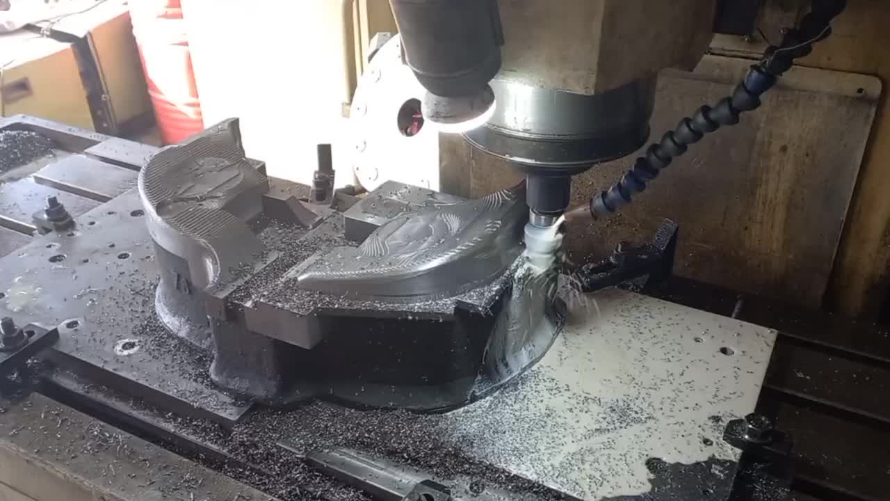 فروش دستگاه فرز CNCچهار محور طول بلند زیمنس810M|ماشین‌آلات صنعتی|تهران, توحید|دیوار