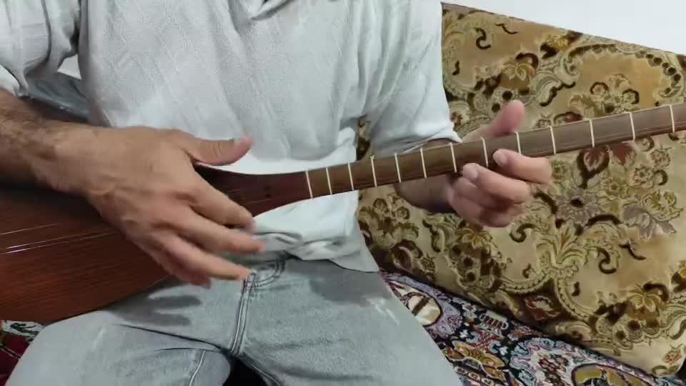 تنبور ۳ مهر استاد اسدالله|سازهای سنتی|تهران, ولنجک|دیوار