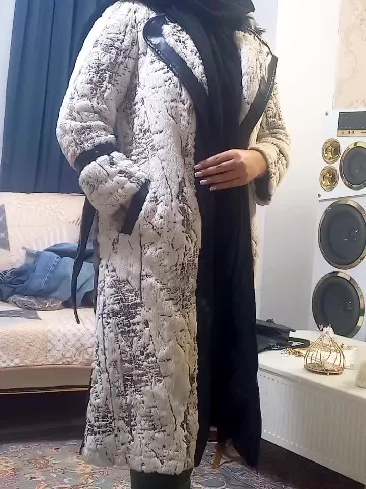 پالتو|لباس|ماهدشت, |دیوار