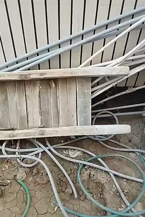 تخته قالی بنایی ۳متری سالم ۱۰۰۰۰۰۰|مصالح و تجهیزات ساختمان|اصفهان, جلالیه|دیوار