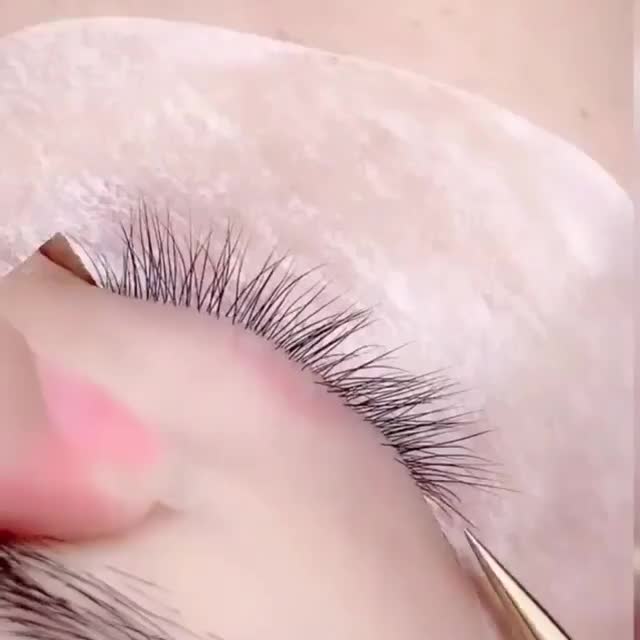 آموزش و خدمات اکستنشن و کاشت مژه با 50٪آف ویژه|خدمات آموزشی|اصفهان, خرم|دیوار