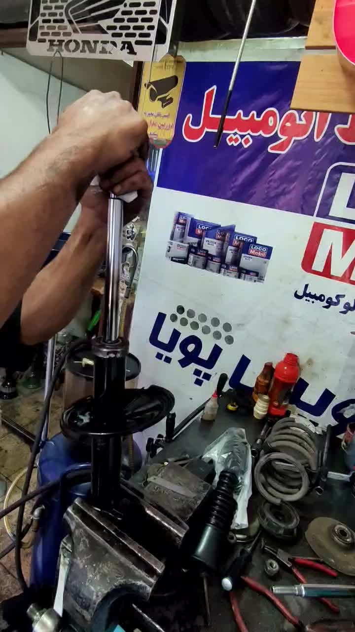 تعمیر.تقویت.شارژکمک فنر جلوبندی اکسل تنظیم ارتفاع|خدمات موتور و ماشین|کرج, ساسانی (قلمستان)|دیوار