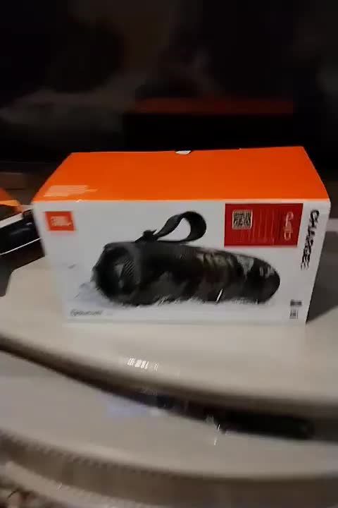 اسپیکر جی بی ال شارج6|پخش‌کننده همراه|تهران, کاج|دیوار