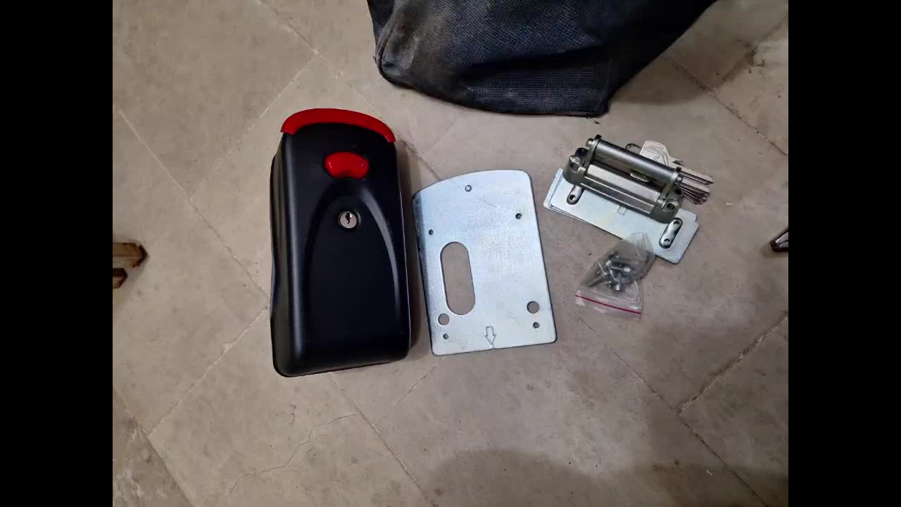 نصب و سرویس قفل برقی.|خدمات پیشه و مهارت|یزد, |دیوار