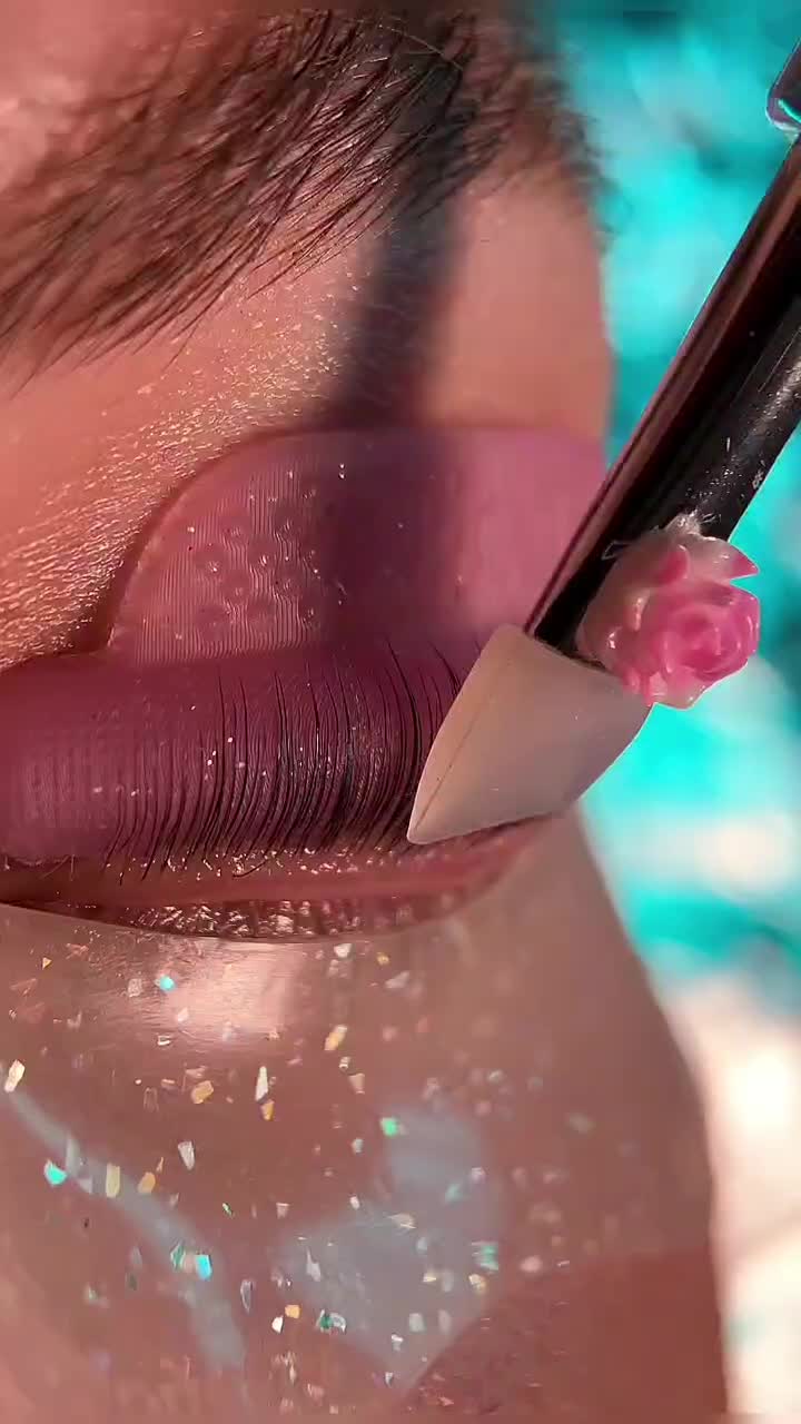 اکستنشن مژه( تخصصی)|خدمات آرایشگری و زیبایی|تهران, جی|دیوار