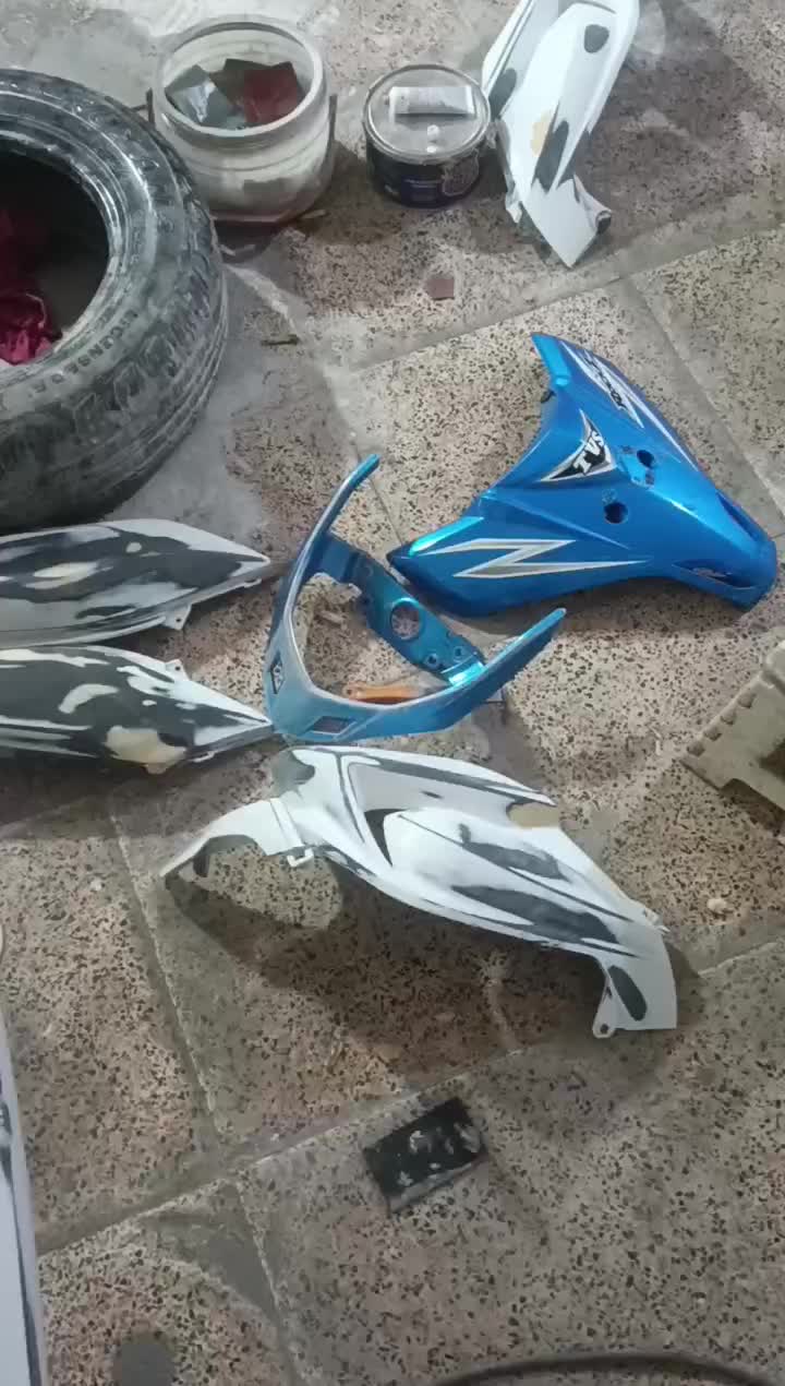 نقاشی تخصصی باک و فلاپ موتورسیکلت|خدمات موتور و ماشین|ری, امین آباد|دیوار